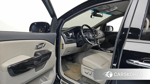 Kia The New Carnival id 4755179 из Кореи 35