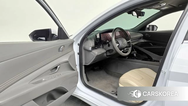 Hyundai Avante (CN7) id 3799114 из Кореи 20