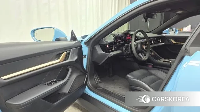 Porsche Taycan id 3721126 из Кореи 20