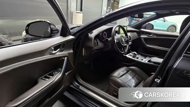 Kia Stinger id 3723569 из Кореи 20