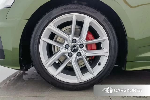 Audi A5 id 4258227 из Китая 24