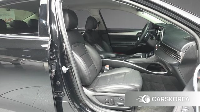 Hyundai The New Grandeur IG id 4671038 из Кореи 43