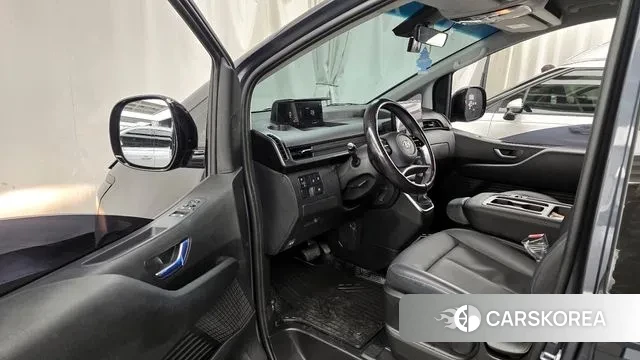 Hyundai Staria id 3347682 из Кореи 20