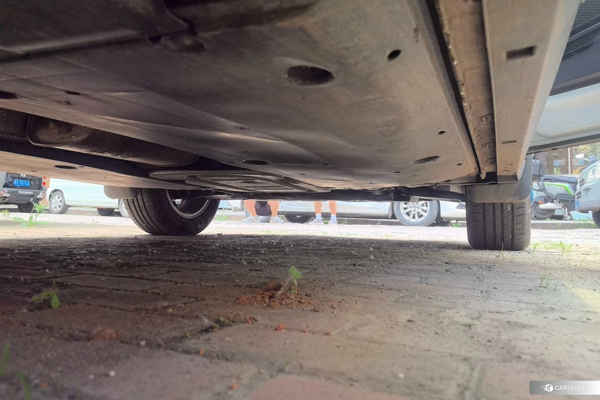 Volkswagen Exploring the shadow id 4512672 из Китая 17