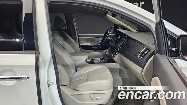 Kia The New Carnival id 2945814 из Кореи 20