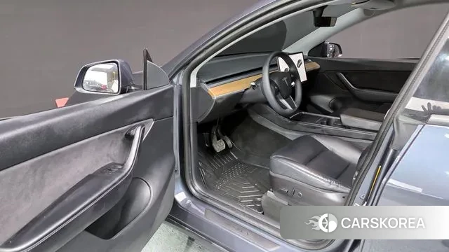 Tesla Model Y id 3592097 из Кореи 20