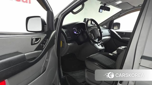 Hyundai The New Grand Starex id 4390423 из Кореи 20
