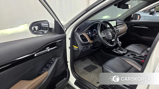 Kia Seltos id 4525394 из Кореи 33