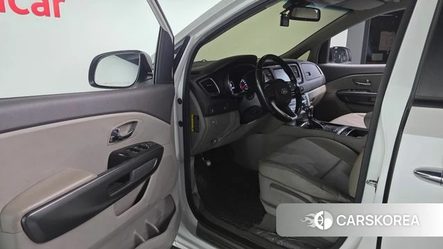 Kia All New Carnival id 4477653 из Кореи 20