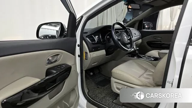 Kia The New Carnival id 3480231 из Кореи 20