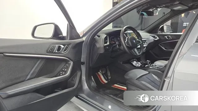 BMW 1 Series (F40) id 3544565 из Кореи 20