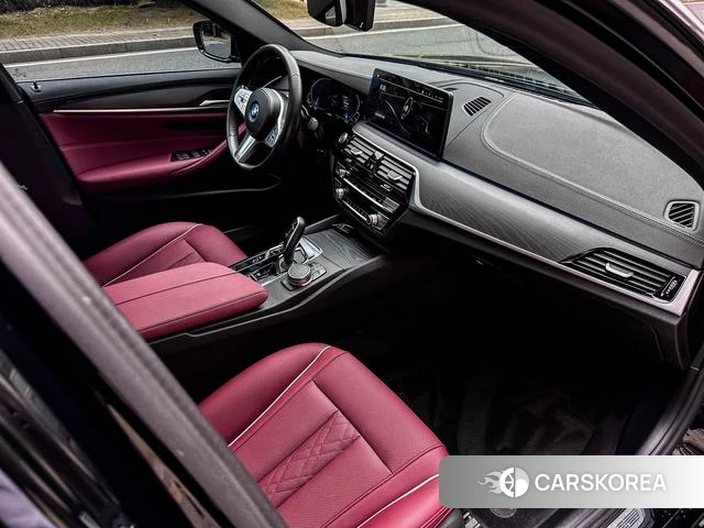 BMW 5 series PHEV id 4254793 из Китая 17