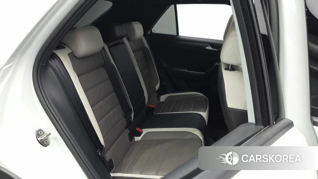 Volkswagen T-Roc id 4573179 из Кореи 30