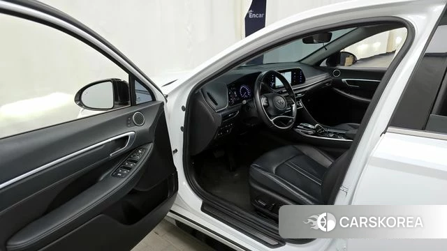 Hyundai Sonata (DN8) id 3842796 из Кореи 20