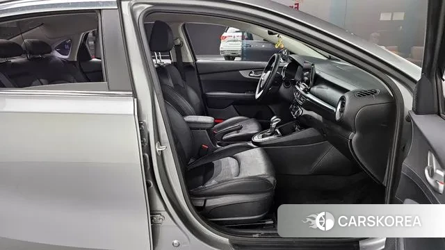 Kia Come New K3 id 2961944 из Кореи 20