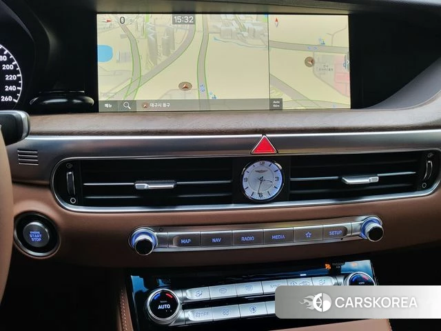 Genesis G90 id 3860969 из Кореи 20