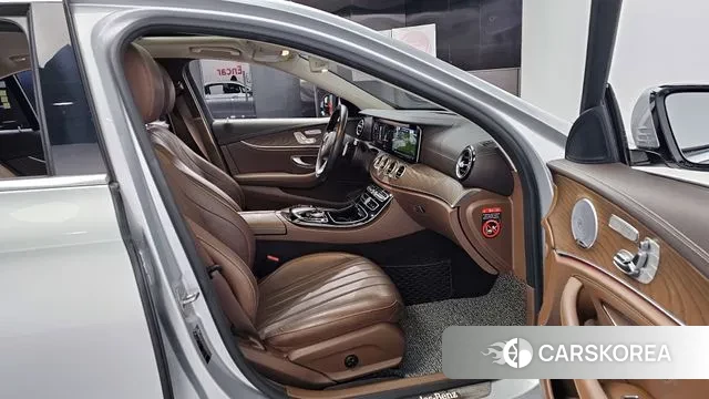 Mercedes-Benz E-Class W213 id 3386284 из Кореи 20