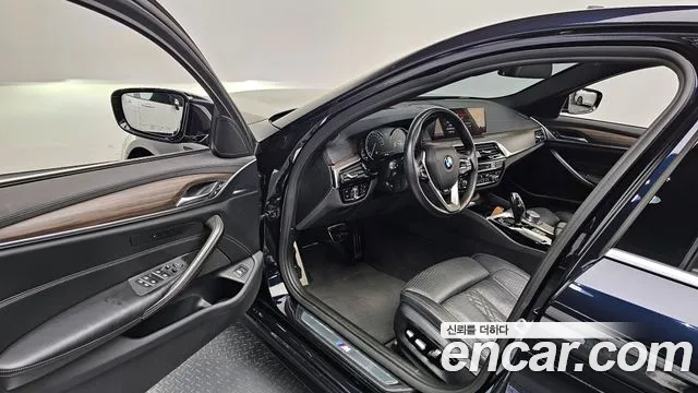 BMW 5 Series (G30) id 2700829 из Кореи 20