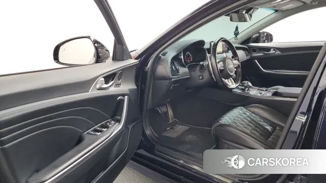 Kia Stinger Meister id 3519022 из Кореи 20