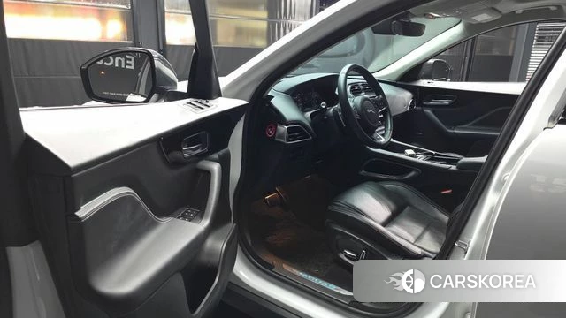 Jaguar F-PACE id 4490586 из Кореи 37