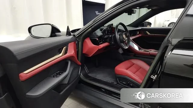 Porsche Taycan id 3043023 из Кореи 20