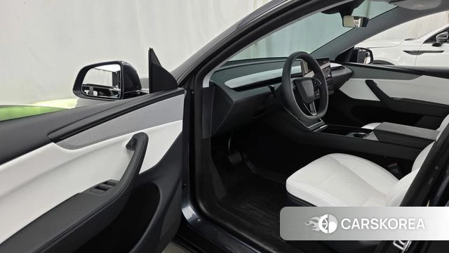 Tesla Model Y id 4584193 из Кореи 20