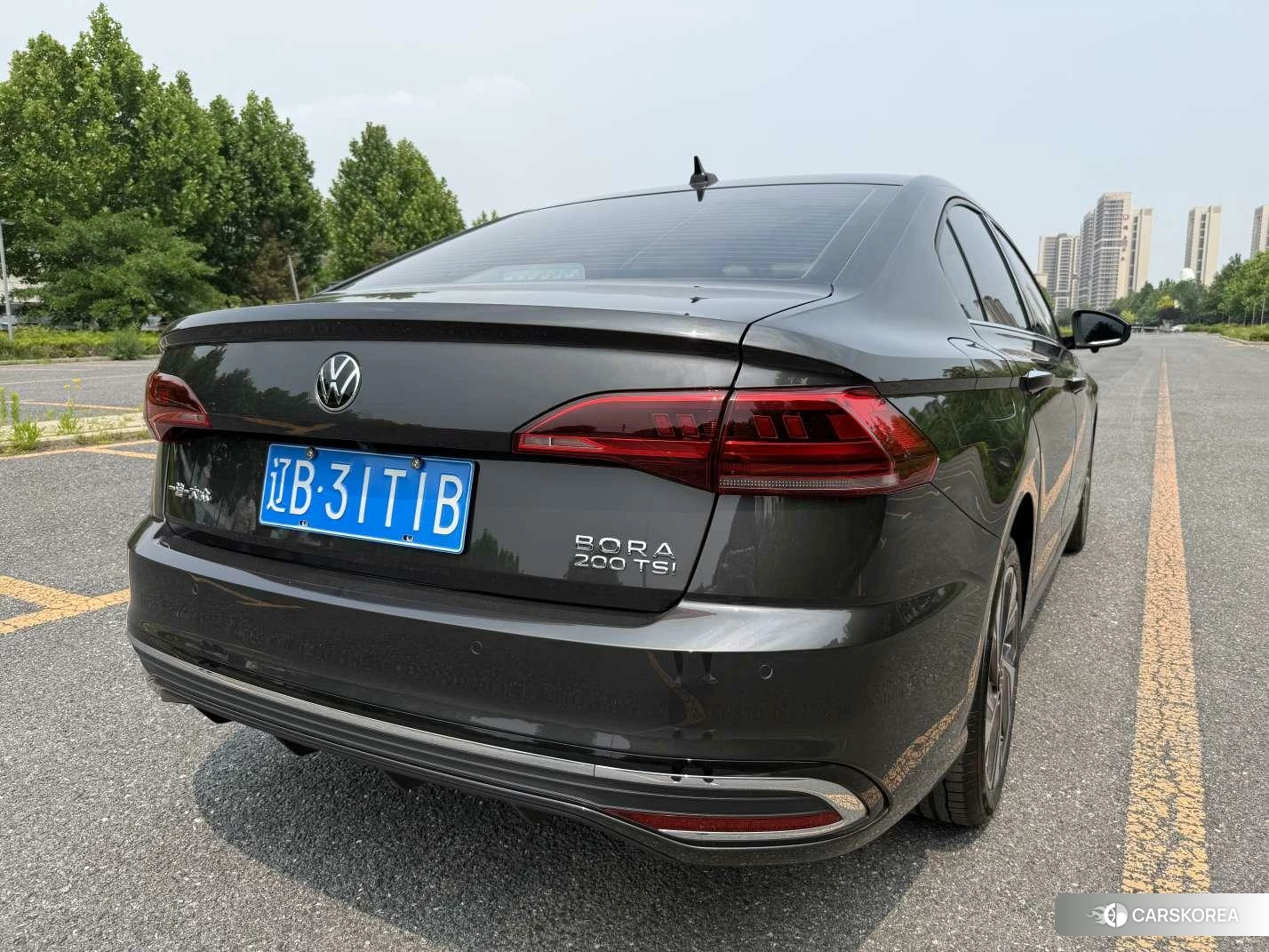 Volkswagen Bora id 4473918 из Китая 20