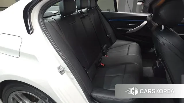 BMW 3 Series (F30) id 3647315 из Кореи 20