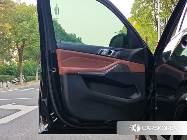 BMW X5 (imported) id 4241396 из Китая 18