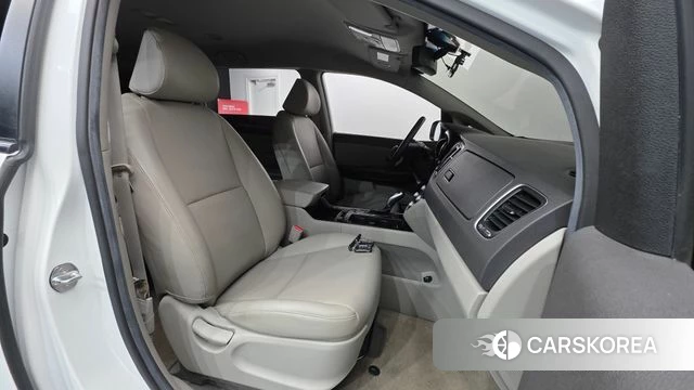 Kia All New Carnival id 3925203 из Кореи 20