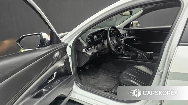 Hyundai Avante (CN7) id 3911262 из Кореи 20