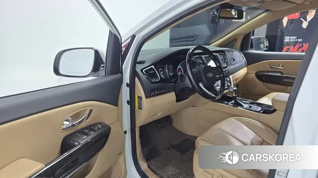 Kia The New Carnival id 3396465 из Кореи 20