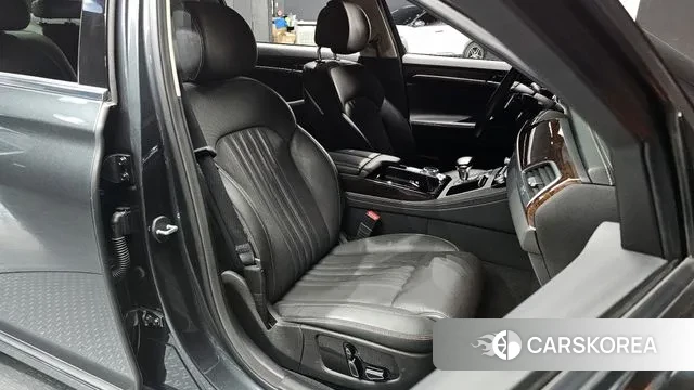 Genesis G90 id 3535978 из Кореи 20