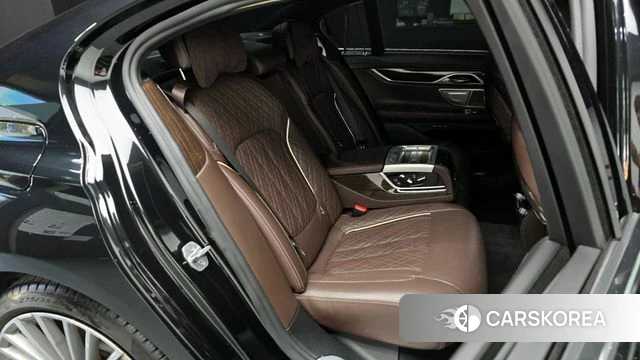 BMW 7 Series (G11) id 4397217 из Кореи 37