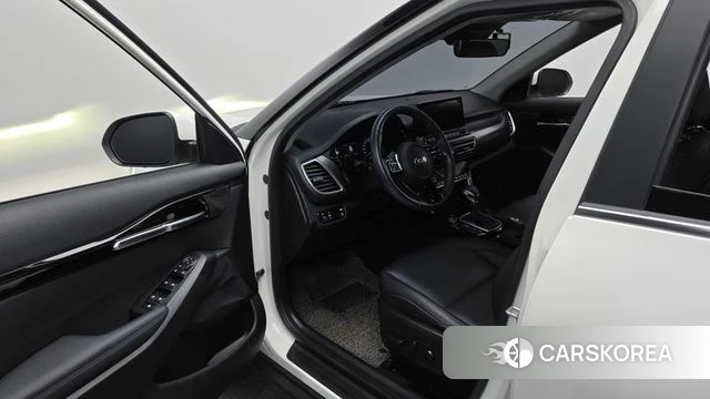 Kia Seltos id 4586369 из Кореи 20