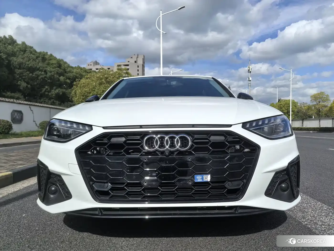 Audi A4L id 4680723 из Китая 16