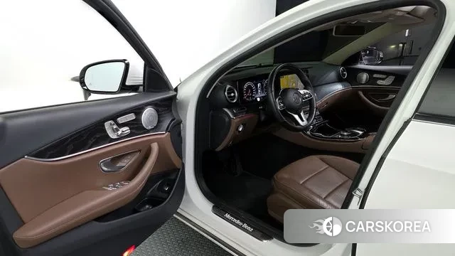 Mercedes-Benz E-Class W213 id 3439507 из Кореи 20