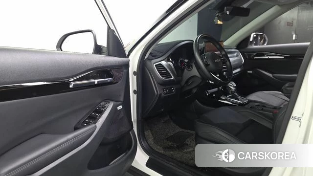 Kia Seltos id 4676563 из Кореи 33