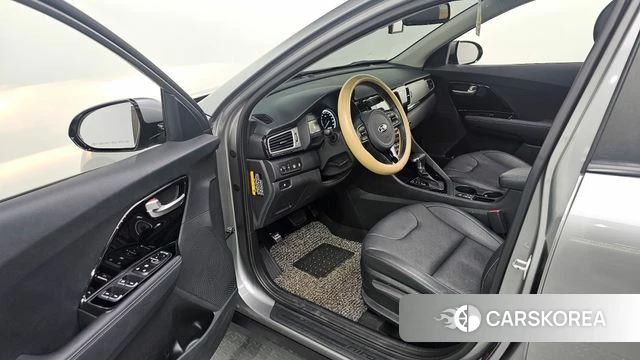 Kia Niro id 4780932 из Кореи 30