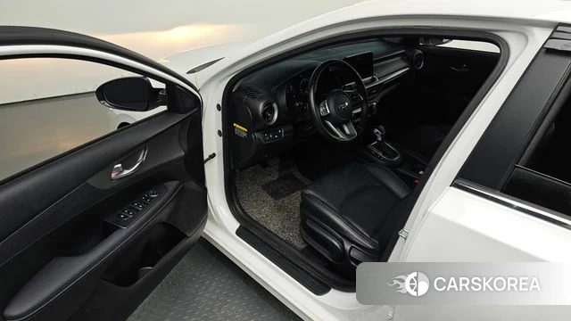 Kia Come New K3 id 4019954 из Кореи 20