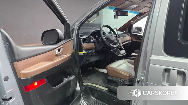 Hyundai The New Grand Starex id 4610486 из Кореи 20