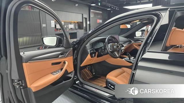 BMW 5 Series (G30) id 3923400 из Кореи 20