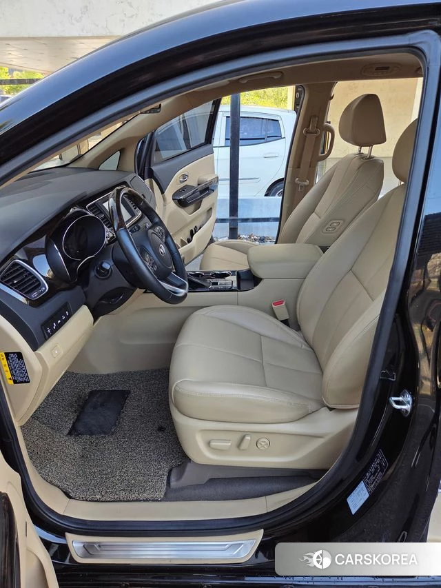 Kia The New Carnival id 4748285 из Кореи 20