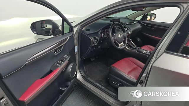 Lexus NX300h id 4424691 из Кореи 35