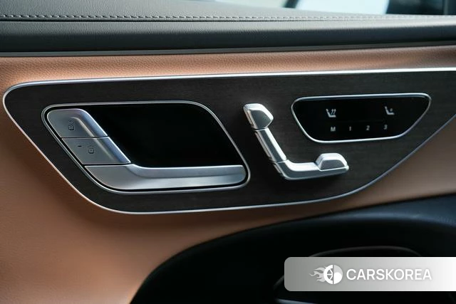Mercedes-Benz E-class id 4264919 из Китая 34