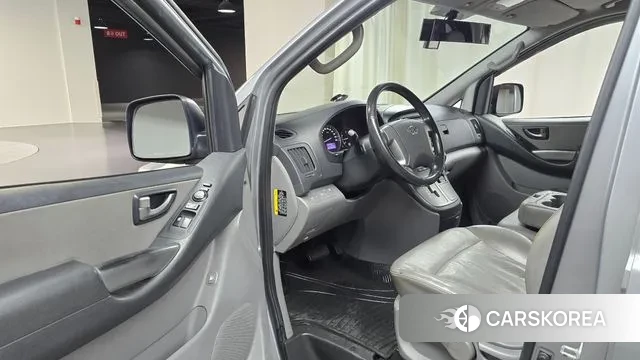 Hyundai The New Grand Starex id 3029548 из Кореи 20