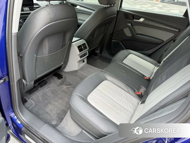 Audi Q5L id 4211818 из Китая 15