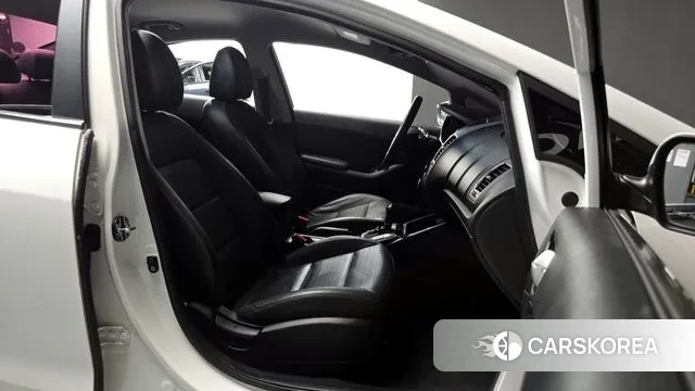 Kia The New K3 id 3009496 из Кореи 20