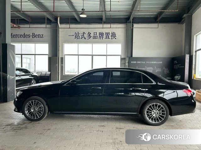 Mercedes-Benz E-class id 4348441 из Китая 16
