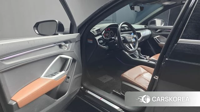 Audi Q3 (F3) id 3806242 из Кореи 20